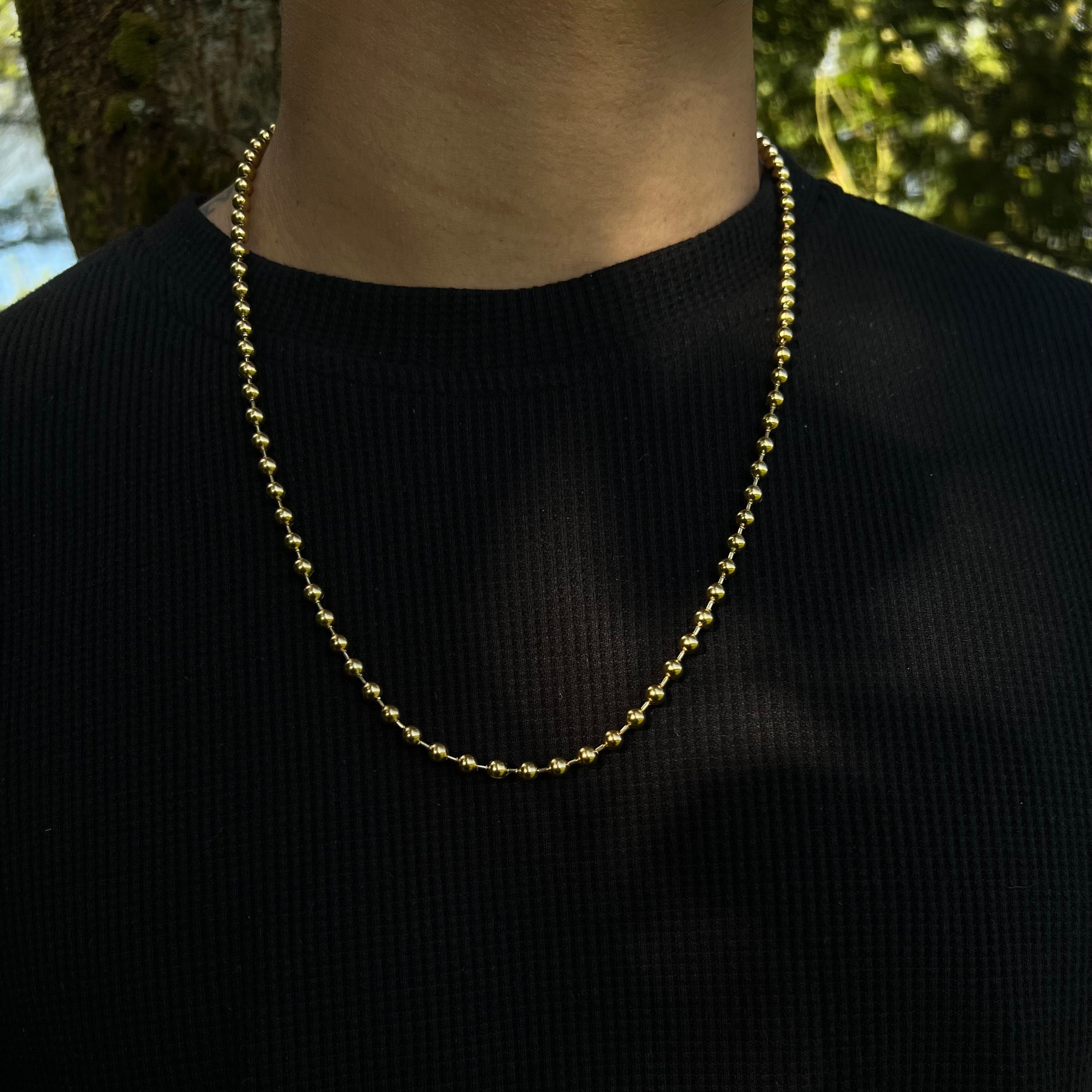 CADENA MILITAR HOMBRE