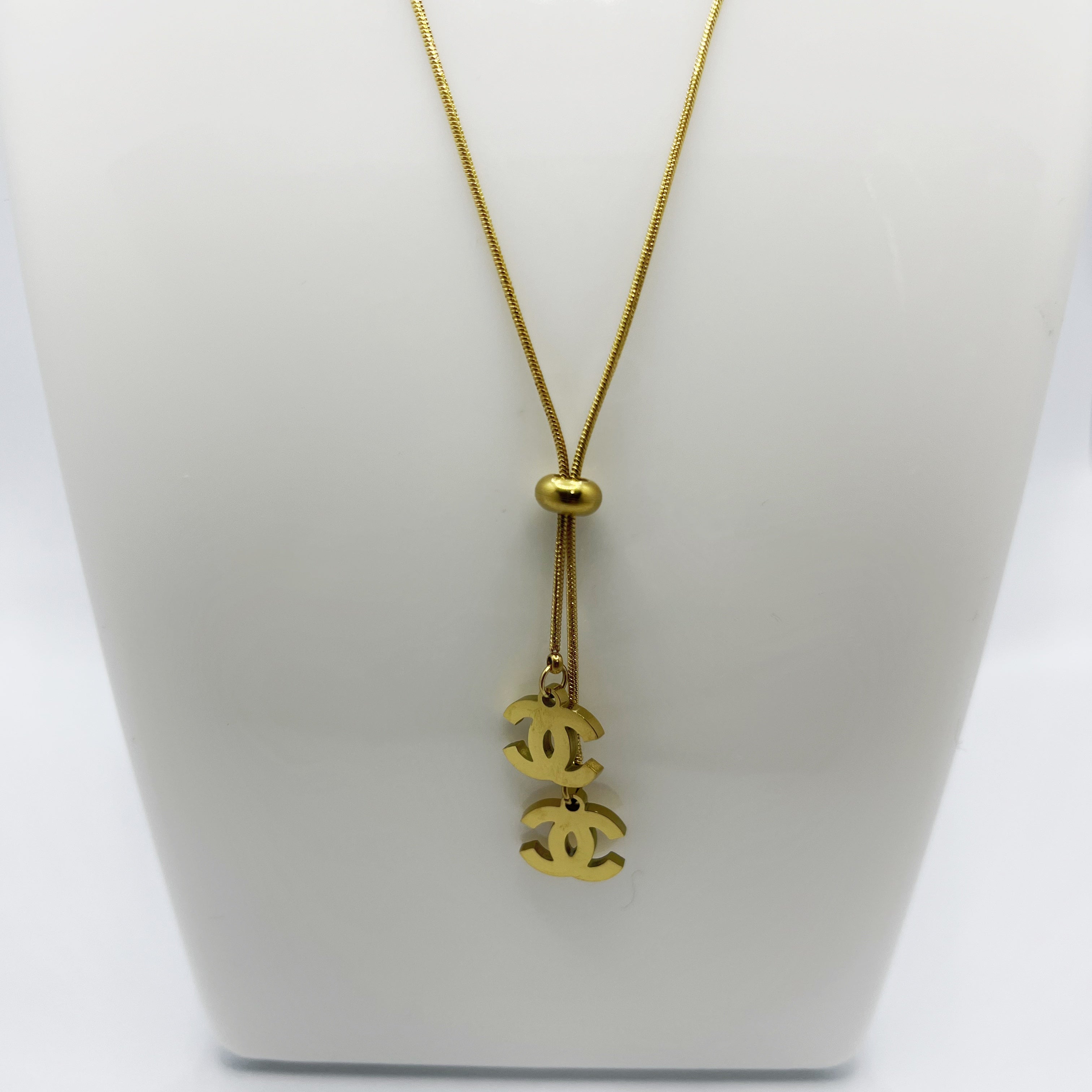 CADENA CHANEL 2 DIJES MUJER