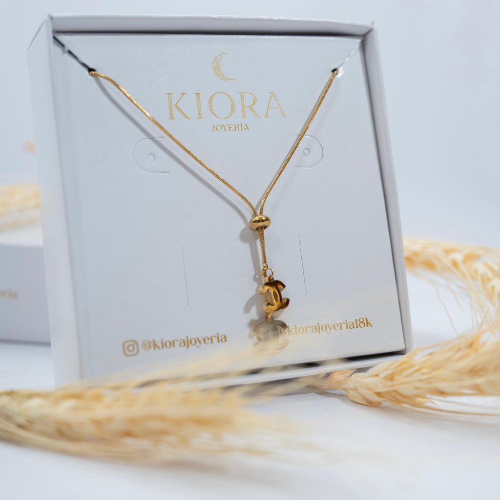 CADENA CHANEL 2 DIJES MUJER