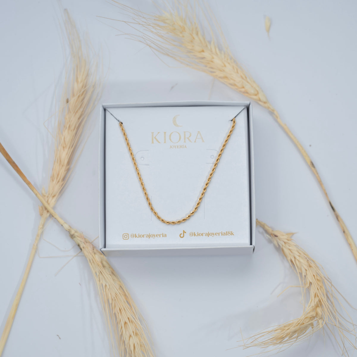 COMBO CADENA Y PULSERA LAZO MUJER-ORO LAMINADO 18K